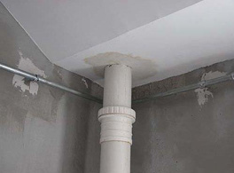 墻體內(nèi)水管漏水怎么防水維修呢？