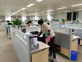 為何大中企業都將保潔外包給專業保潔托管公司呢？